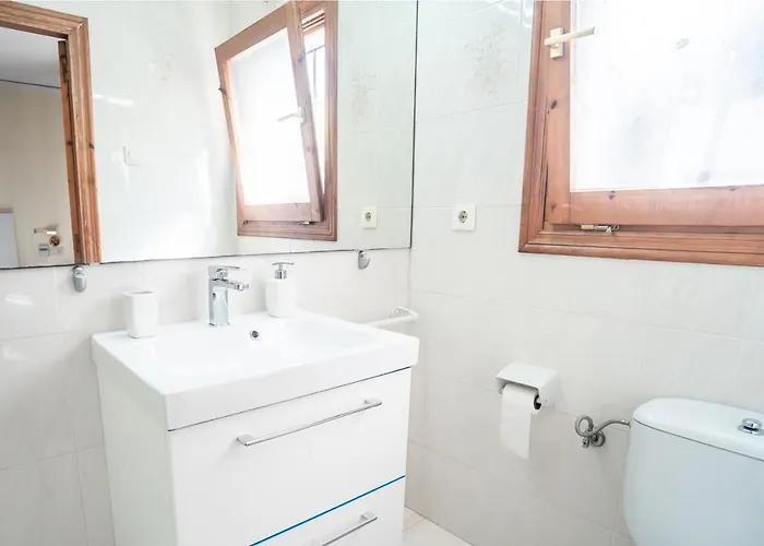 Villa Sol De Mar 34 By Homeprive